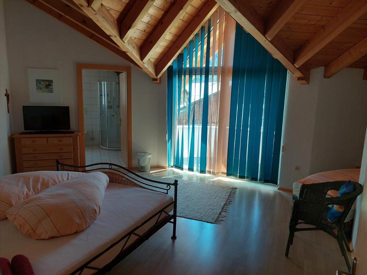 Michl'S Villa Tarrenz Bagian luar foto