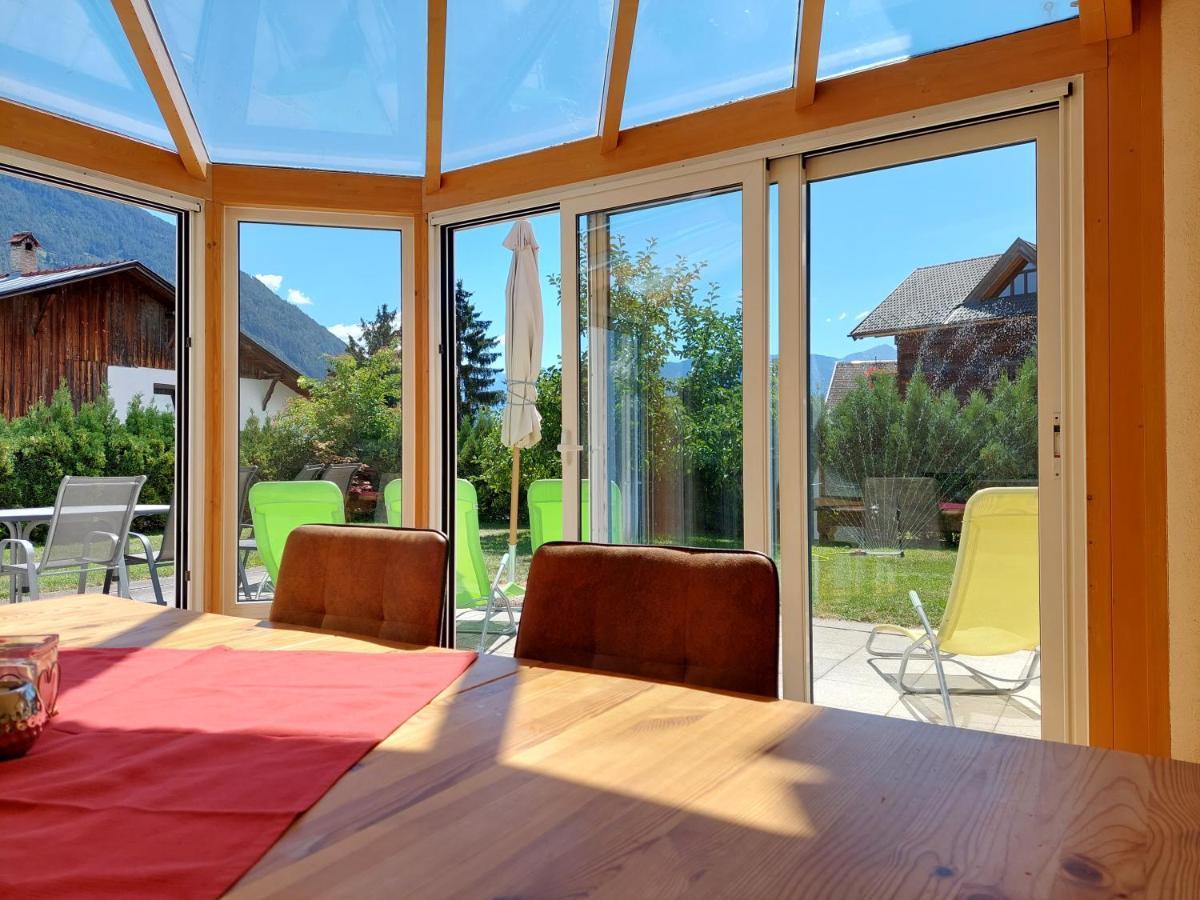 Michl'S Villa Tarrenz Bagian luar foto